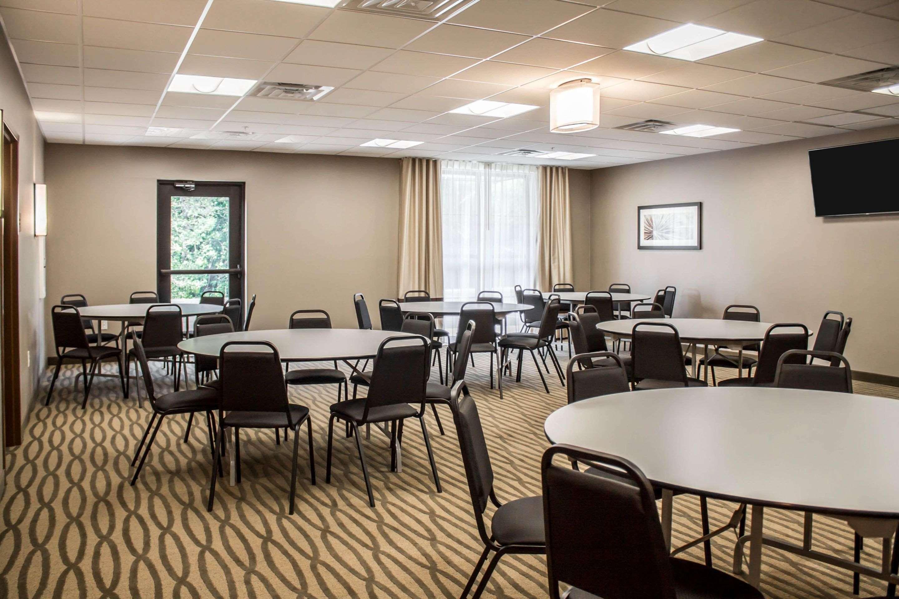Comfort Suites Hartville-North Canton Uniontown Eksteriør billede